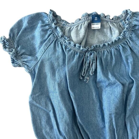 Old Navy Short Sleeve Crop Top with Elastic on Waist & Sleeve Light Denim XS - Picture 2 of 8